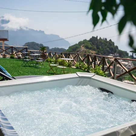 Pensión Dimora La Fenice Smeraldo 3*