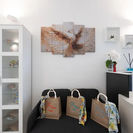 Dimora La Fenice Smeraldo 3*